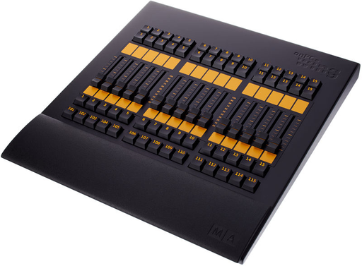 GrandMA 2 fader wing